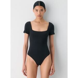 Babaton Original Contour Squareneck Bodysuit Small Black